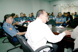 Gov. Niel D. Tupas, Sr. with Police Chiefs