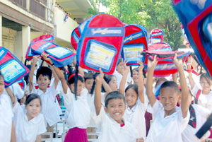 Schoolchildren at A. Mabini Elementary School.