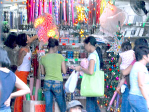 Assorted Christmas decors are now on sale at commercial establishments in downtown Iloilo City. 