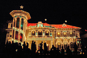 People enjoy the colorful lights adorning the Angelicum School in Jaro, Iloilo City.