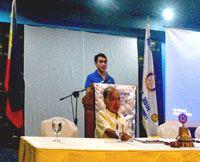 Councilor Lex Tupas speaks before the Rotary Club of Iloilo during its regular meeting.
